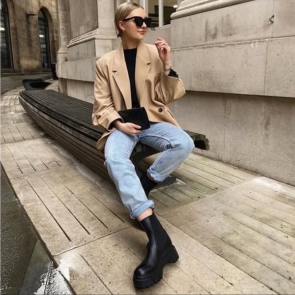 MANGO MNG Black Faux Leather Track Lug Sole Pull On Platform Boots Sz 38 US 7.5 - Picture 3 of 12